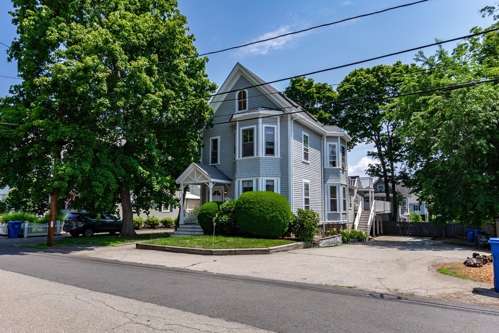 57 Lawrence St