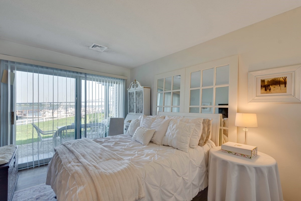 700 Shore Drive # 303 Property Photo 16