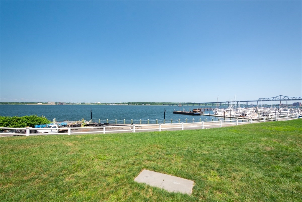 700 Shore Drive # 303 Property Photo 23