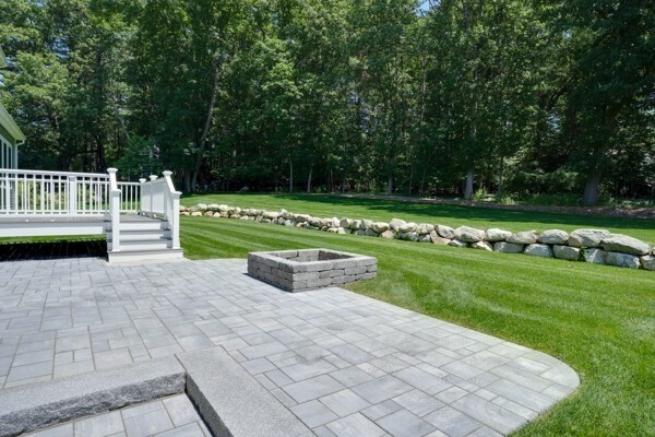 121 Lexington St Property Photo 5