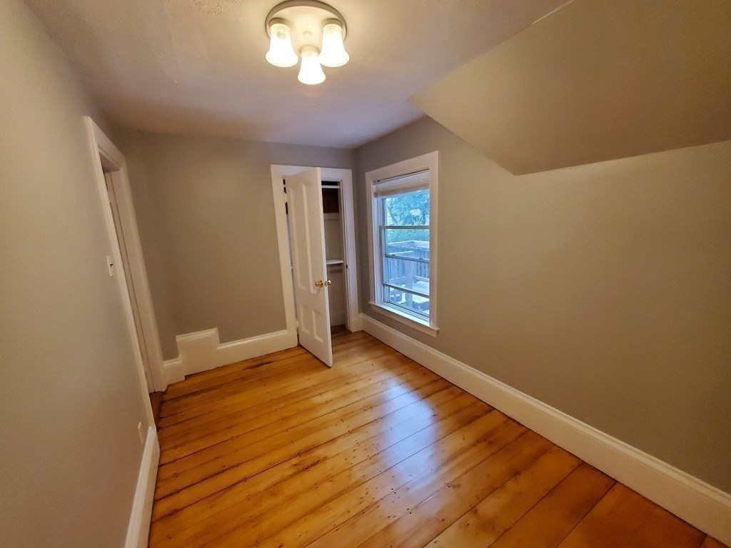 15 Nichols Ave # 2 Property Photo 4