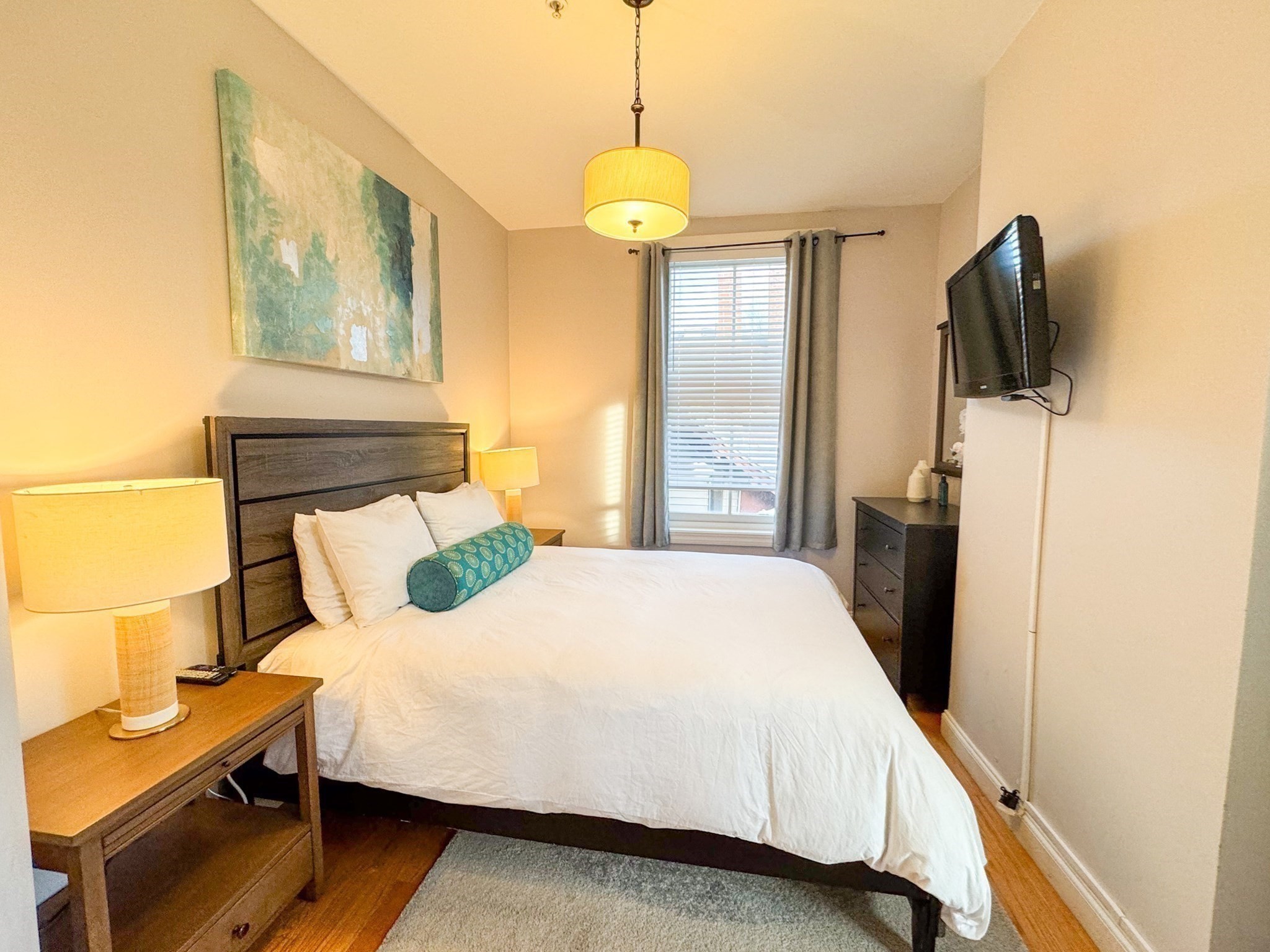 7 Harvard Sq # 3b Property Photo 6