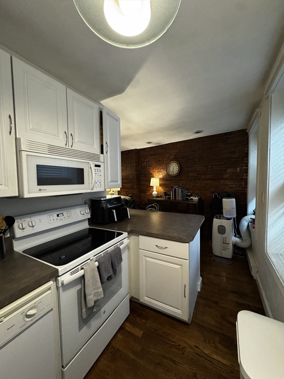 8 Battery St # 6 Property Photo 12