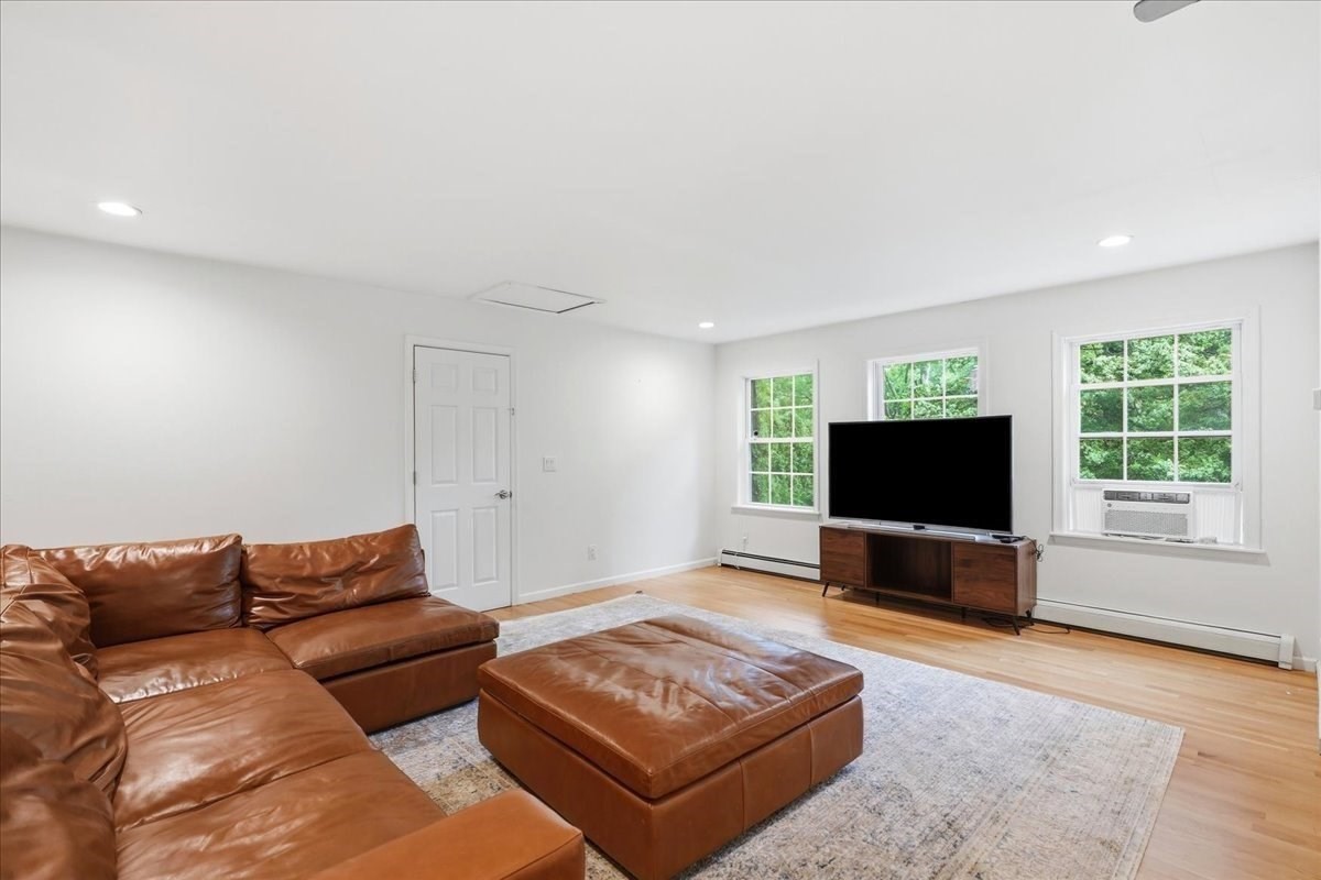 94 High St Property Photo 24
