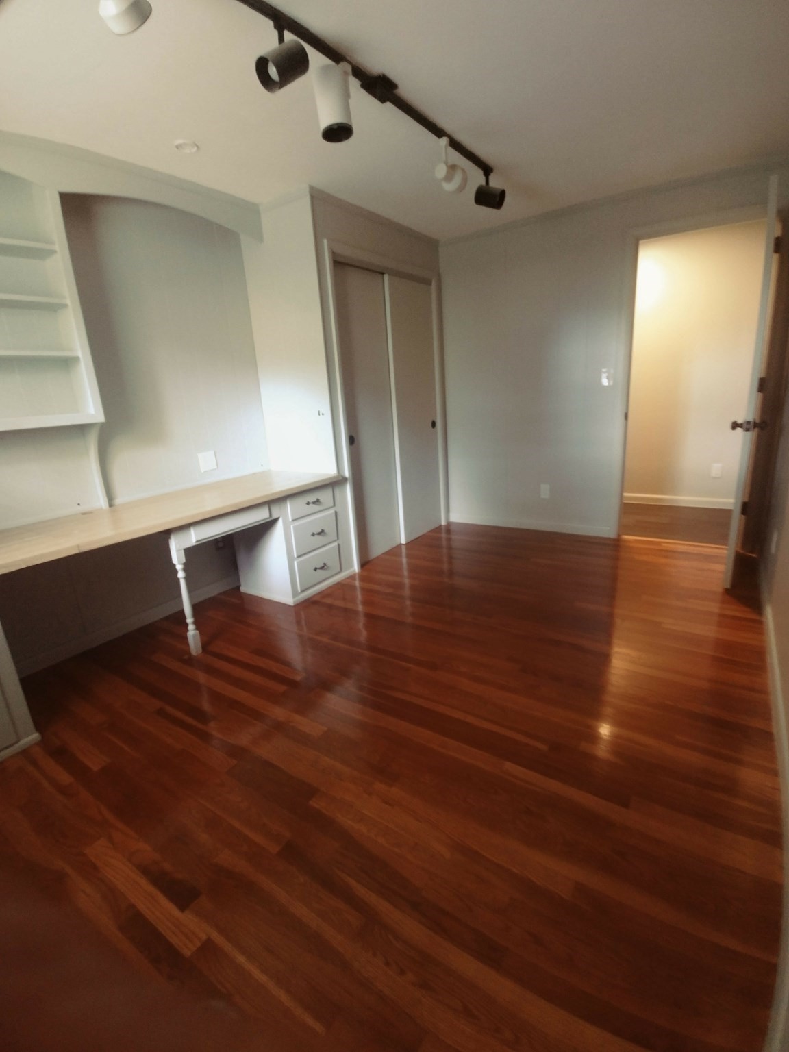 68 Dayton St Property Photo 14