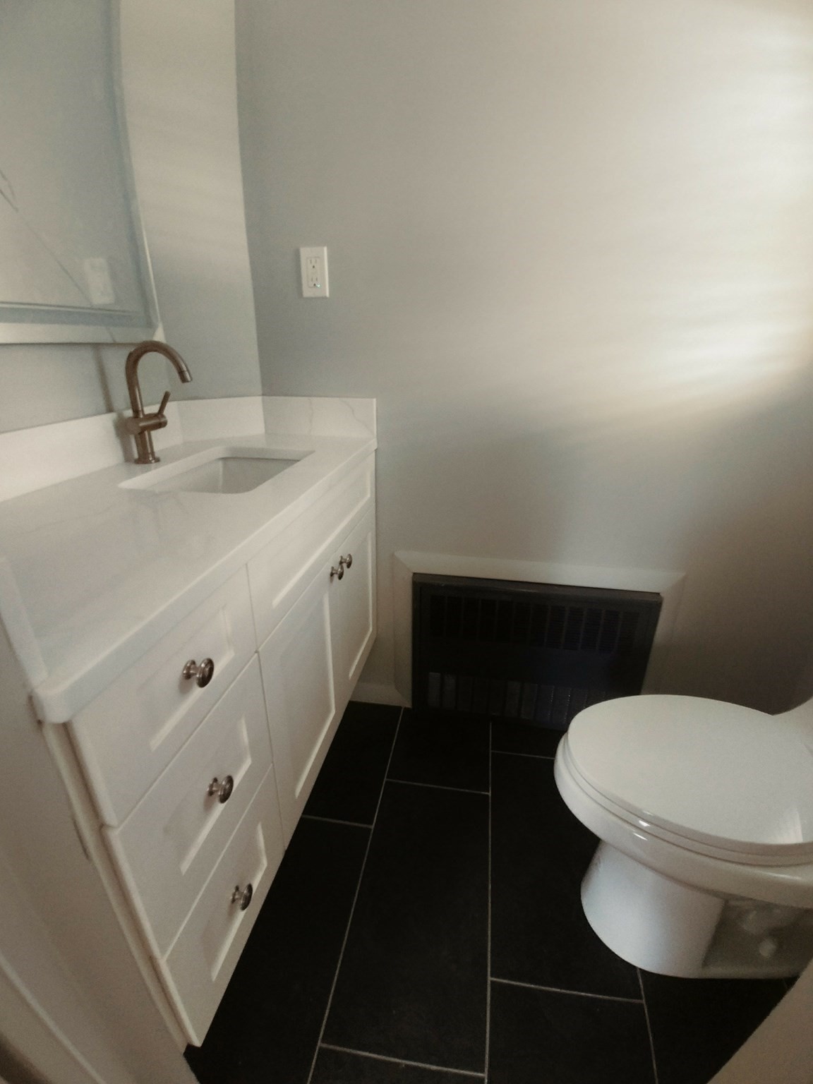 68 Dayton St Property Photo 16