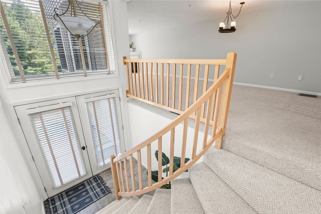 2503 Old Bridge Ln # 2503 Property Photo 5