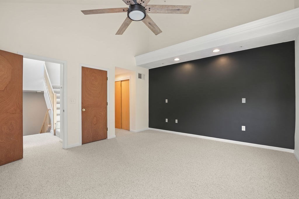 2503 Old Bridge Ln # 2503 Property Photo 32