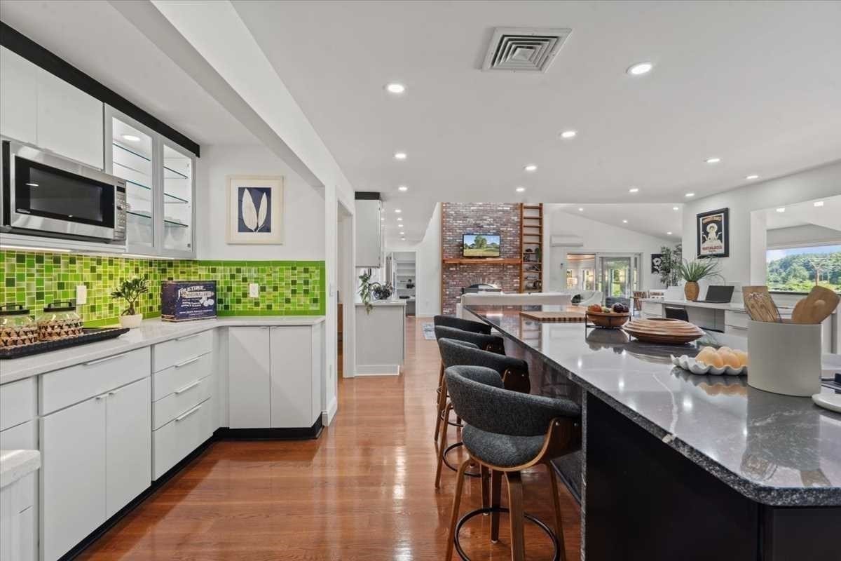 6 Lynbrook Road Property Photo 9