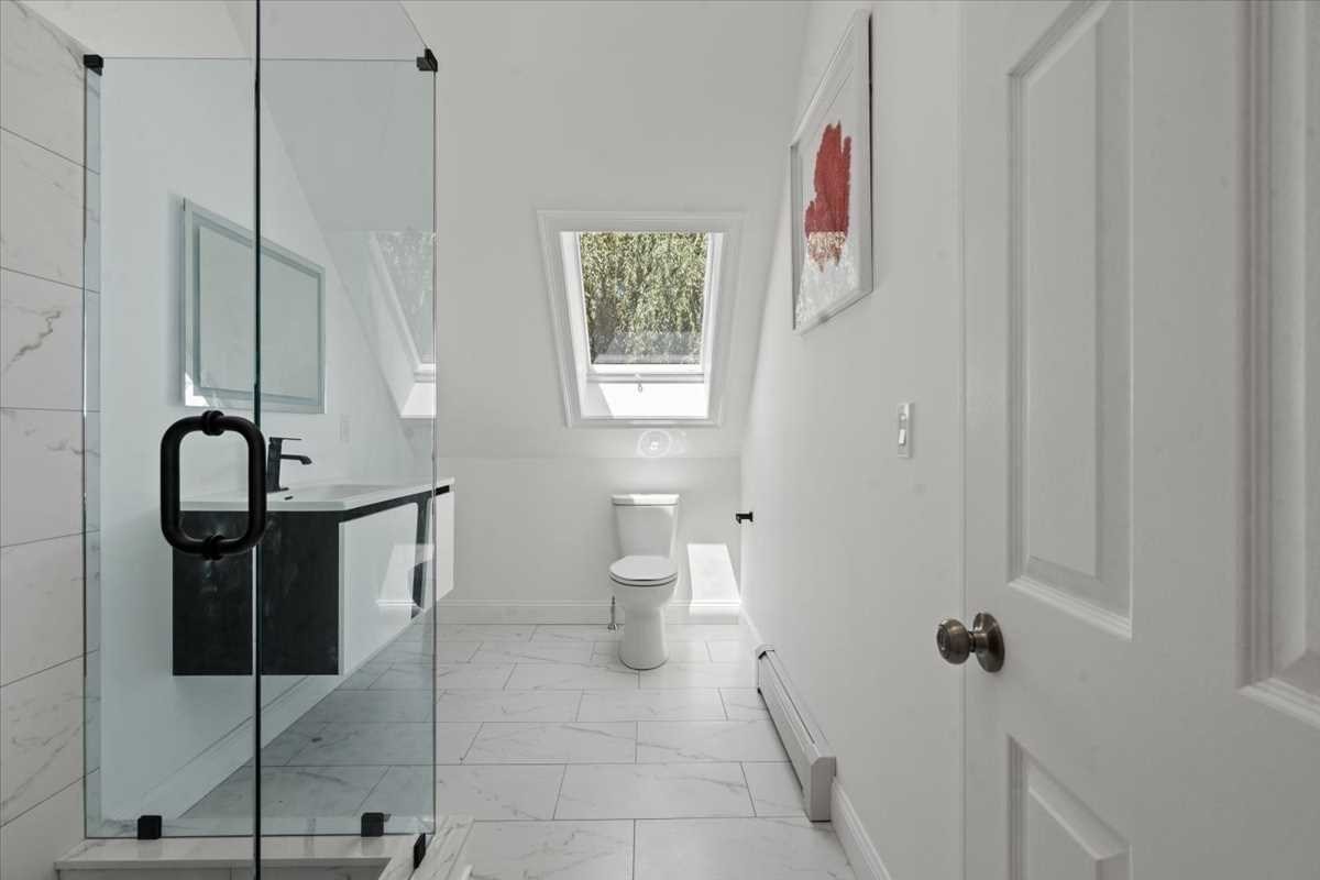 6 Lynbrook Road Property Photo 28