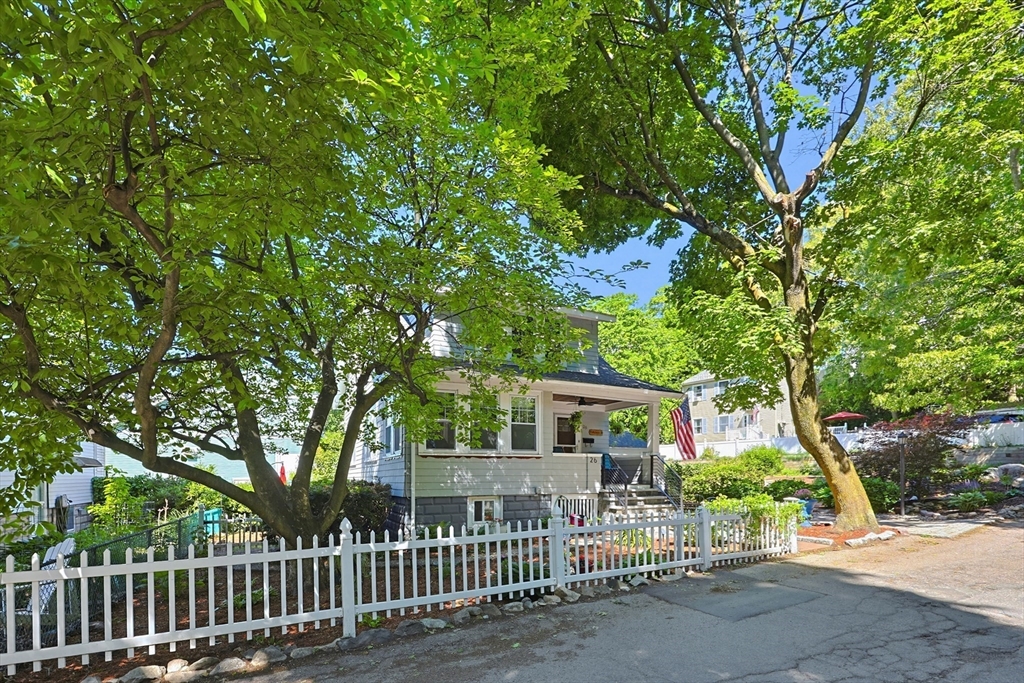 26 Grover Rd Property Photo 1