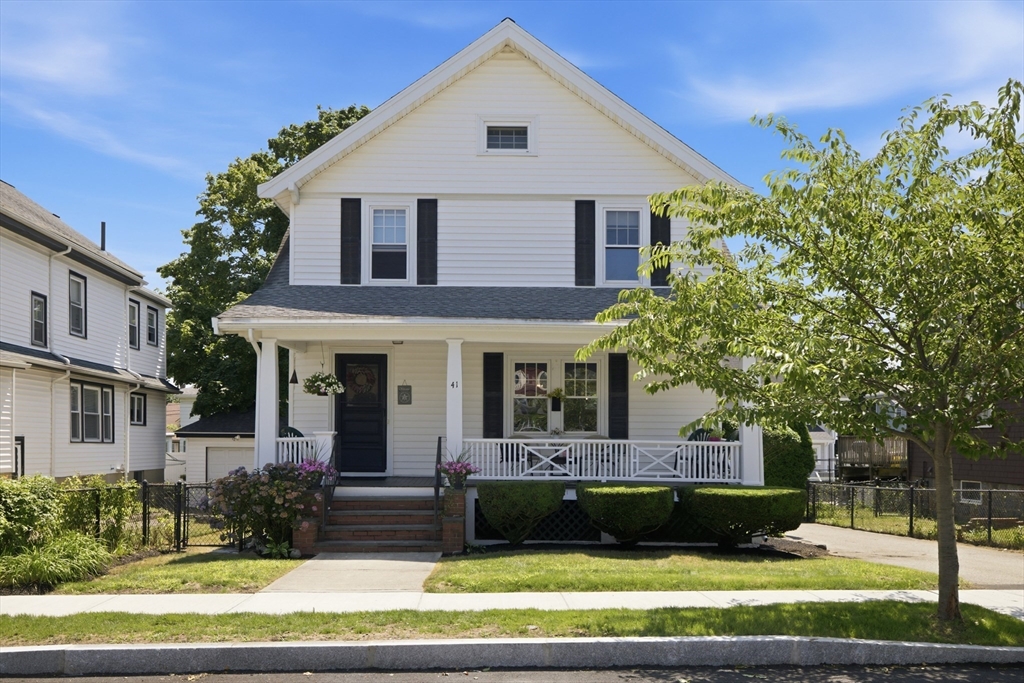 41 Buckingham Road Property Photo 1