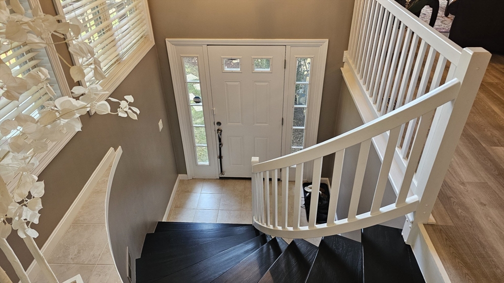 10 Paul Revere Path # 10 Property Photo 2