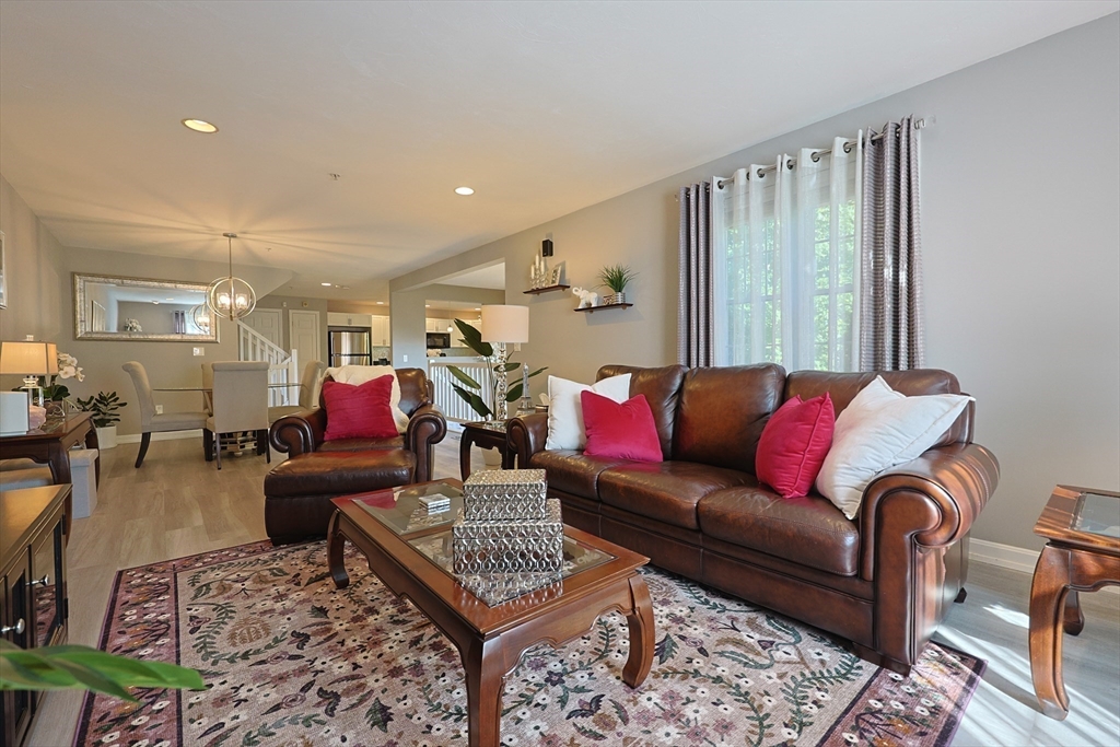 10 Paul Revere Path # 10 Property Photo 5