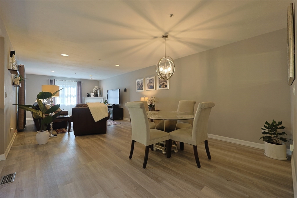 10 Paul Revere Path # 10 Property Photo 14