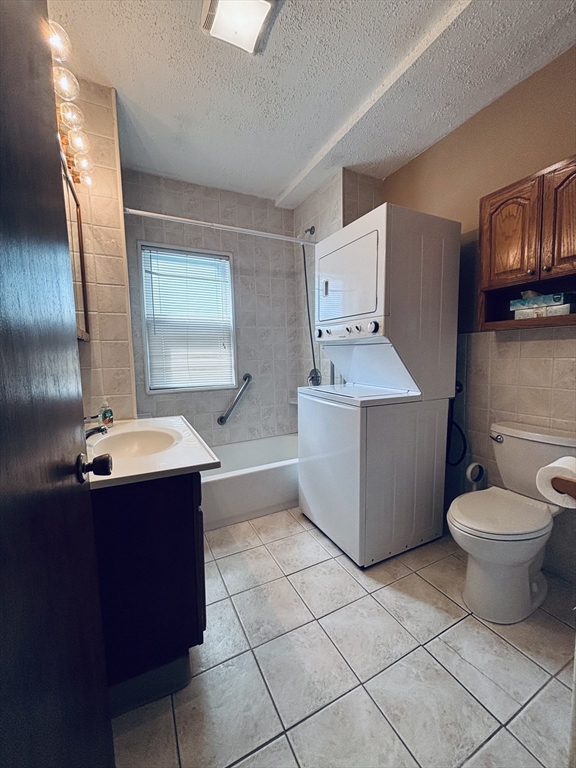 207 Gladstone St Property Photo 21