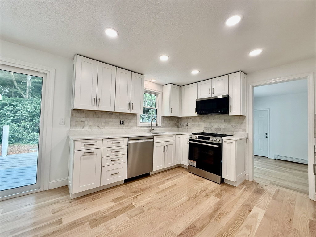 17 Hadrada Lane Property Photo 3