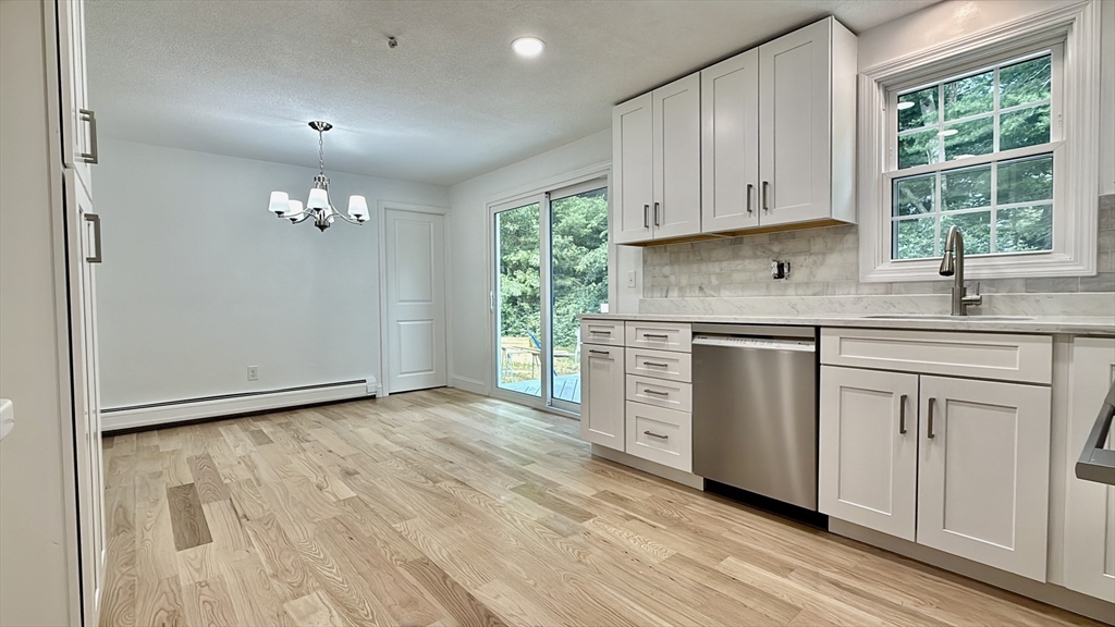 17 Hadrada Lane Property Photo 4