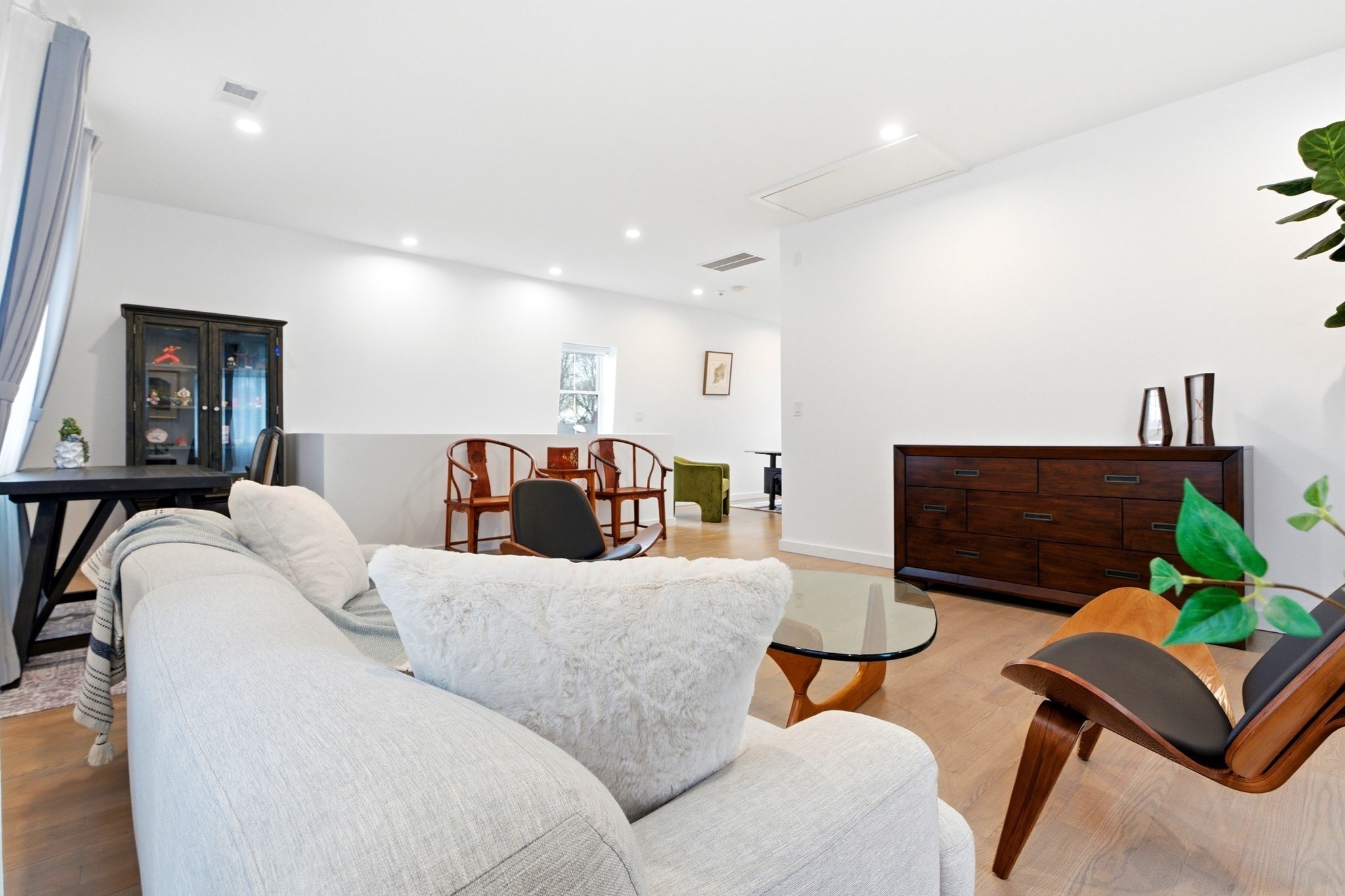 70 Walker St Property Photo 33