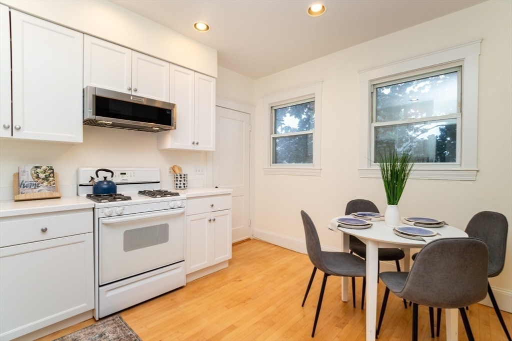 3 Clayton St # 3 Property Photo 12