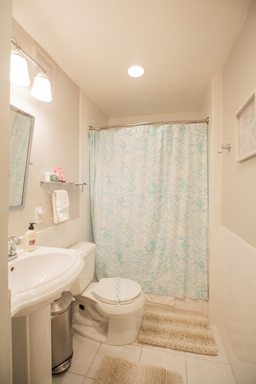 1253 Beacon St Property Photo 11