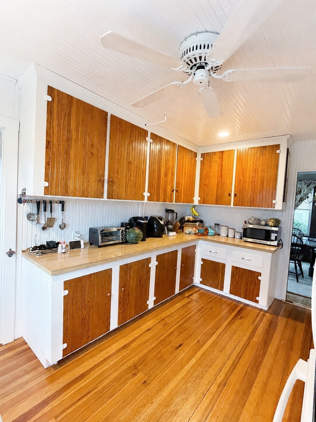15 Michael Ave Property Photo 5