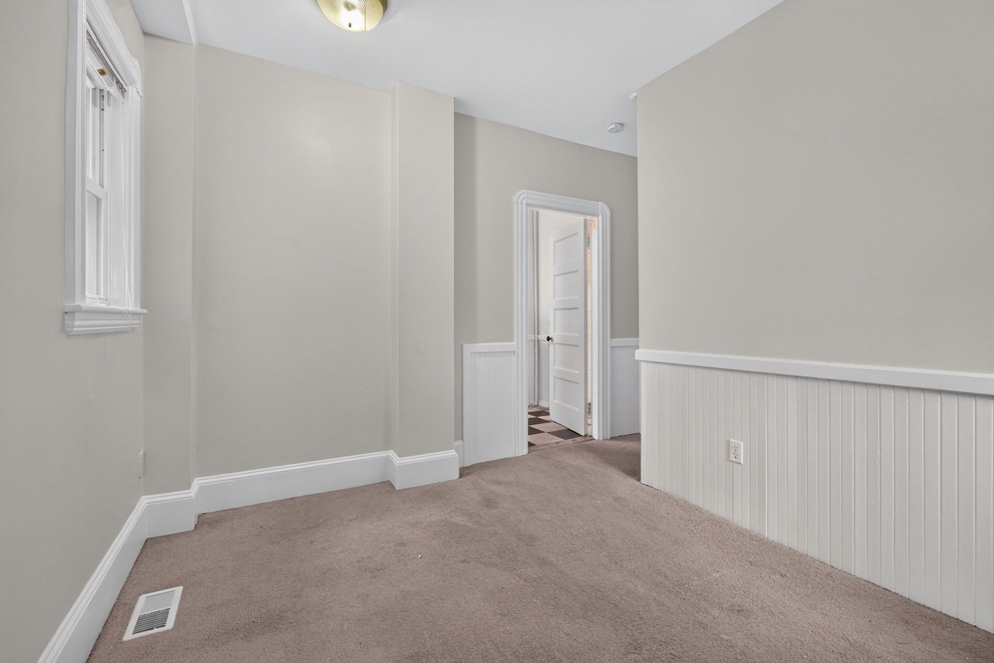 29-31 Victoria St Property Photo 14