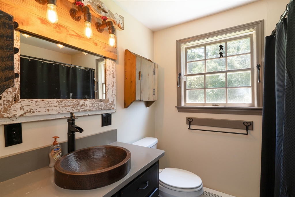 501 Wine Rd Property Photo 11