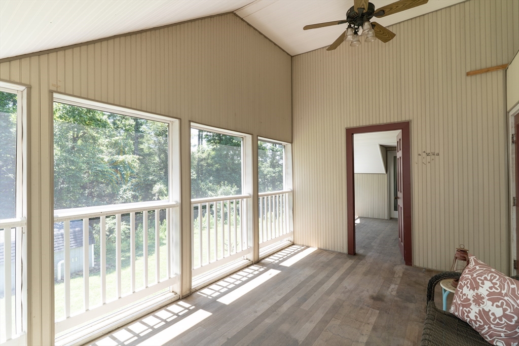 501 Wine Rd Property Photo 28