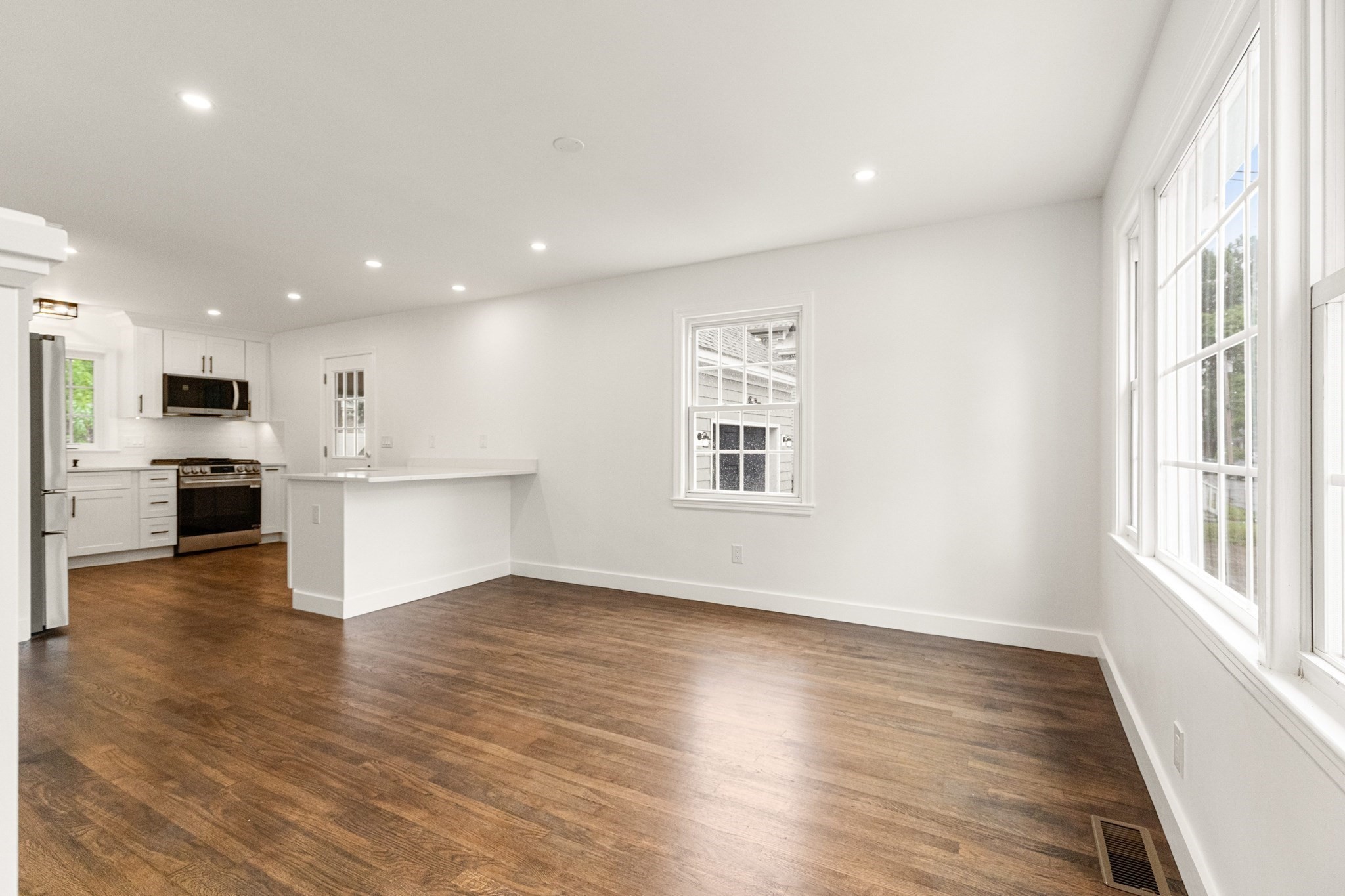 39 Mckinley Avenue Property Photo 2