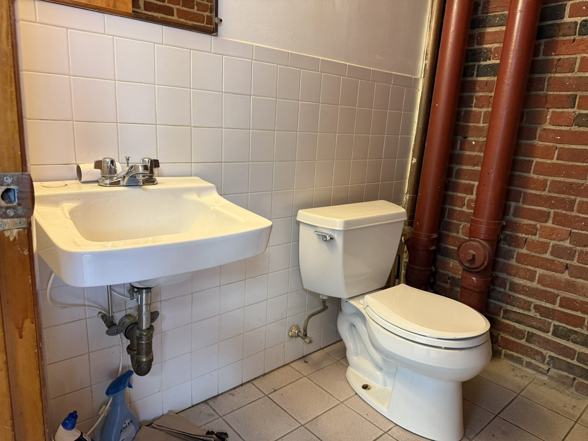 130 Lincoln Street # B Property Photo 14