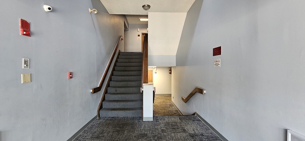 10 Longworth Ave # 22 Property Photo 2