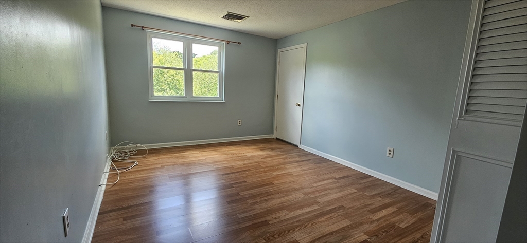 10 Longworth Ave # 22 Property Photo 22