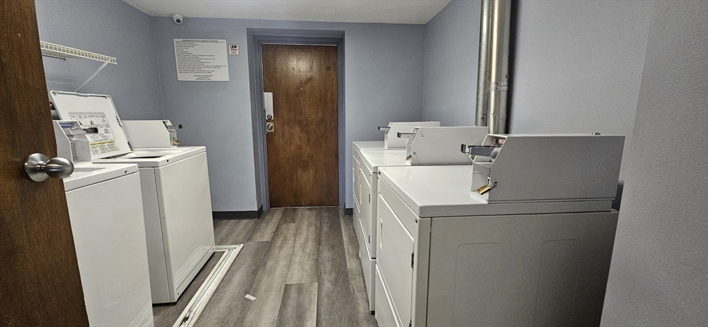 10 Longworth Ave # 22 Property Photo 25