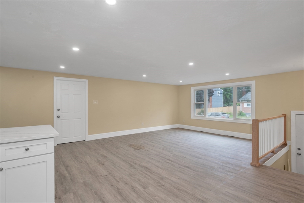 36 Poplar Road Property Photo 7