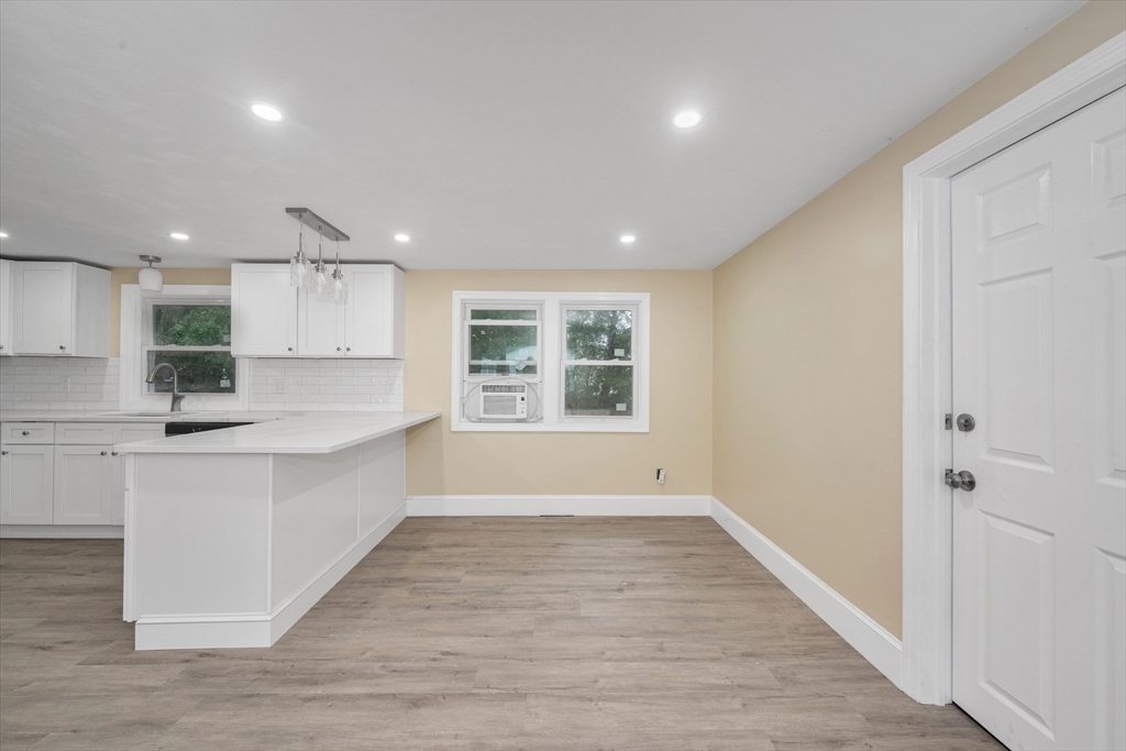 36 Poplar Road Property Photo 8