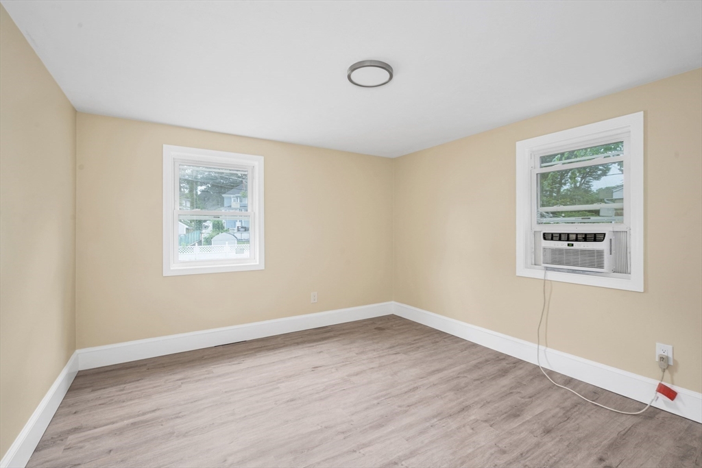 36 Poplar Road Property Photo 14