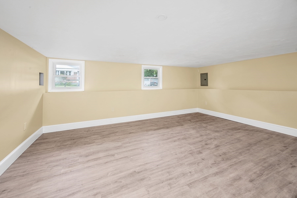 36 Poplar Road Property Photo 23