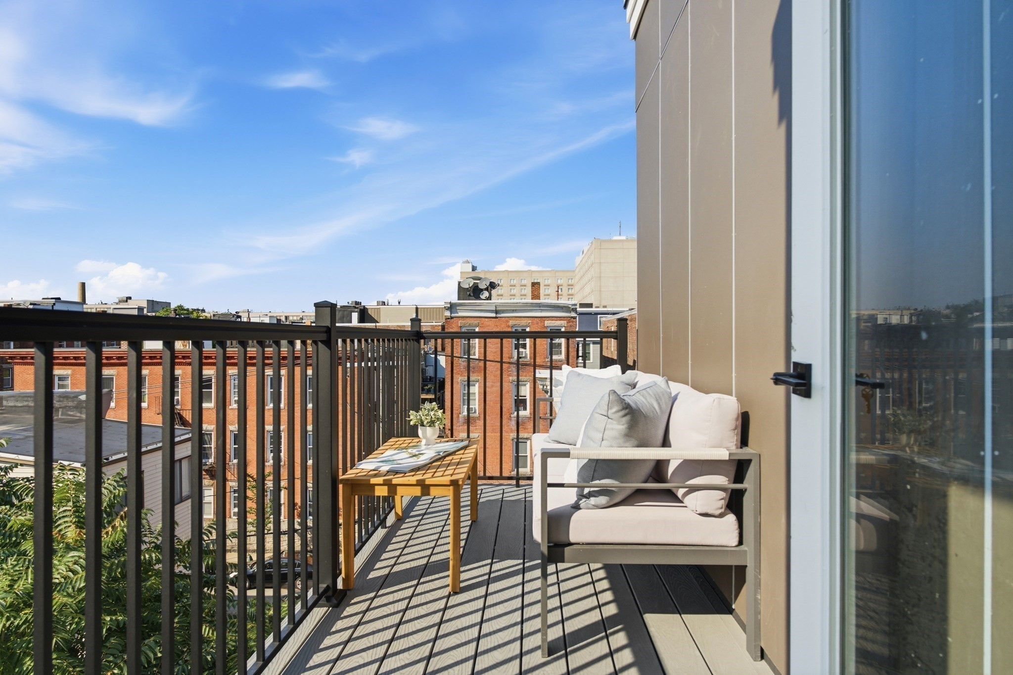 28 Geneva St # 205r Property Photo 18