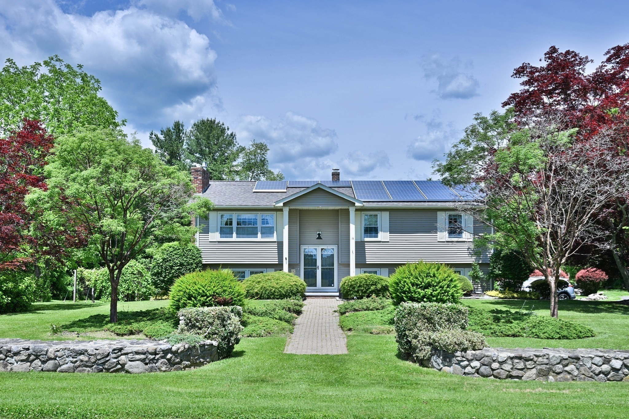 19 Sawmill Road Property Photo 2