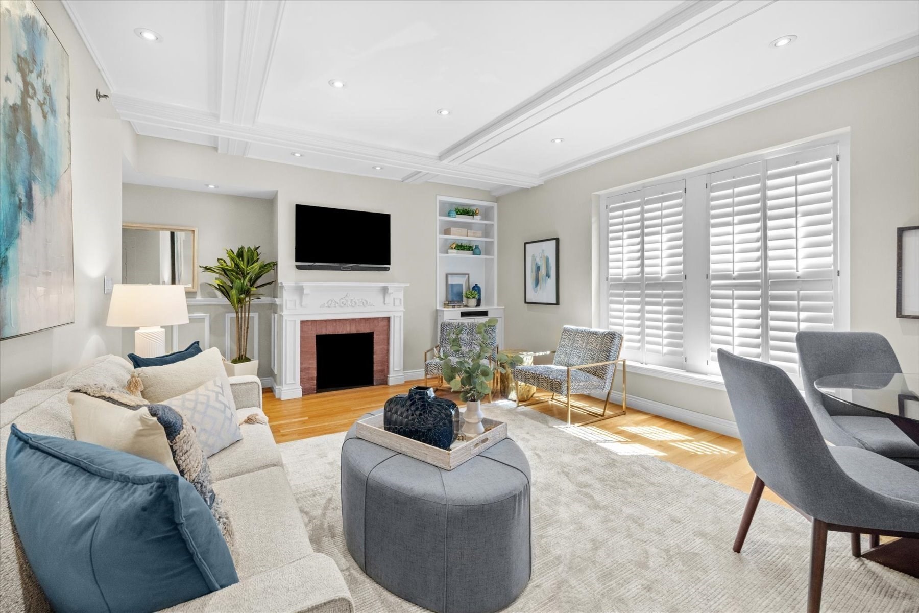10 Charlesgate East # 502 Property Photo 4