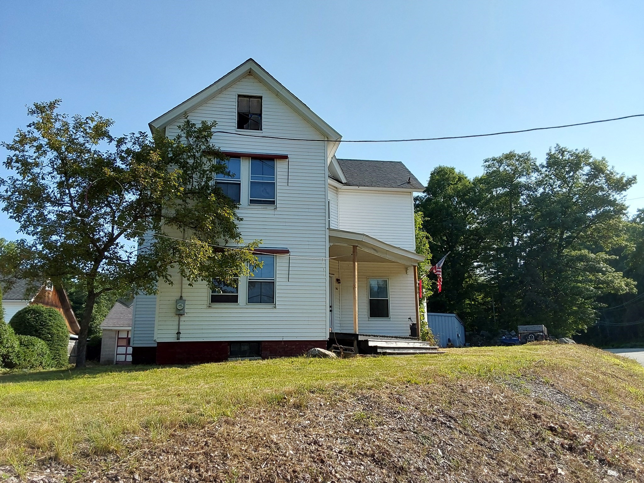 96 East St Property Photo 2