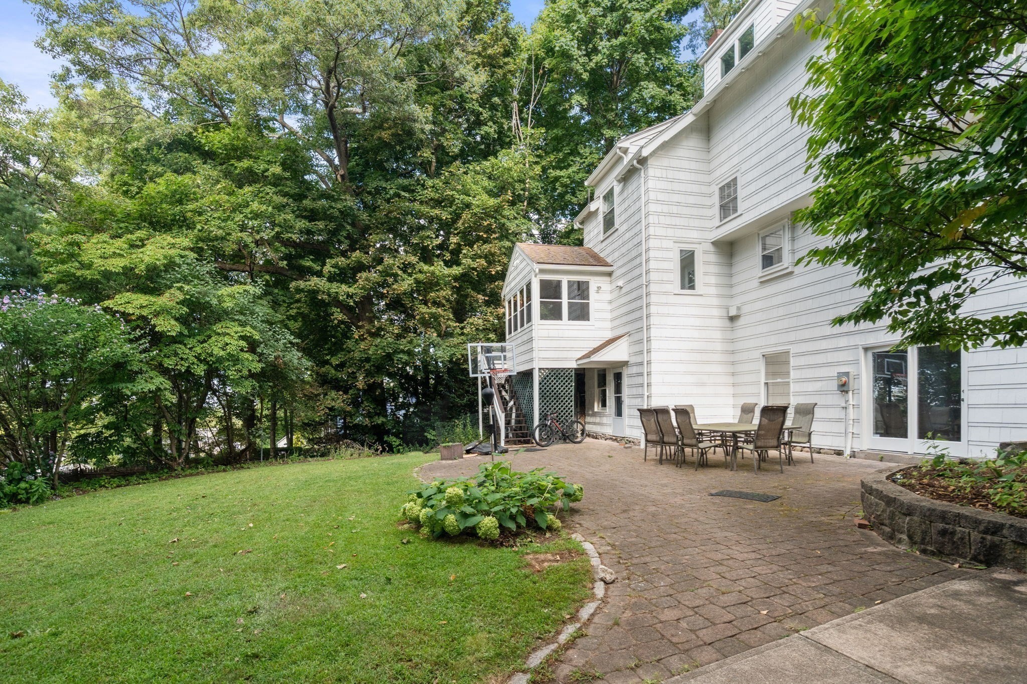 189 Mount Vernon Street Property Photo 24