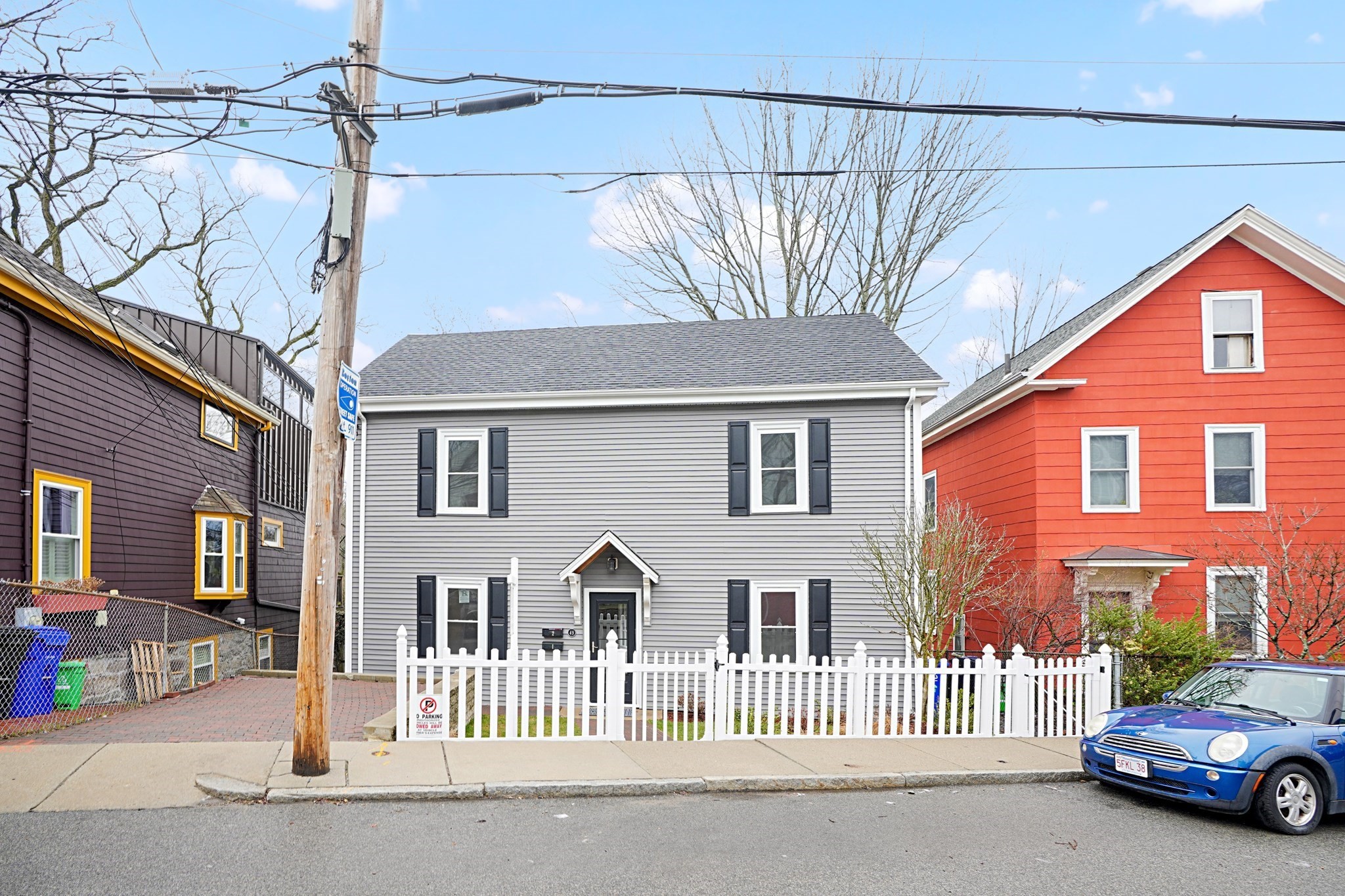 49 Jamaica St Property Photo 1