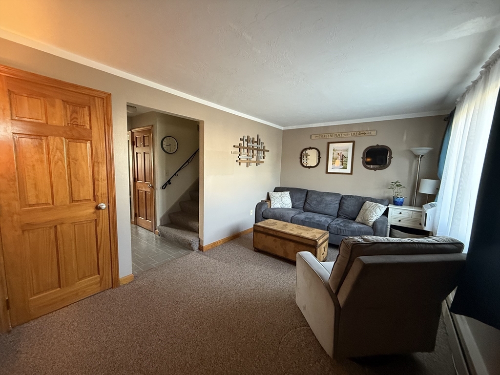 6 Lydon Lane # 1 Property Photo 2