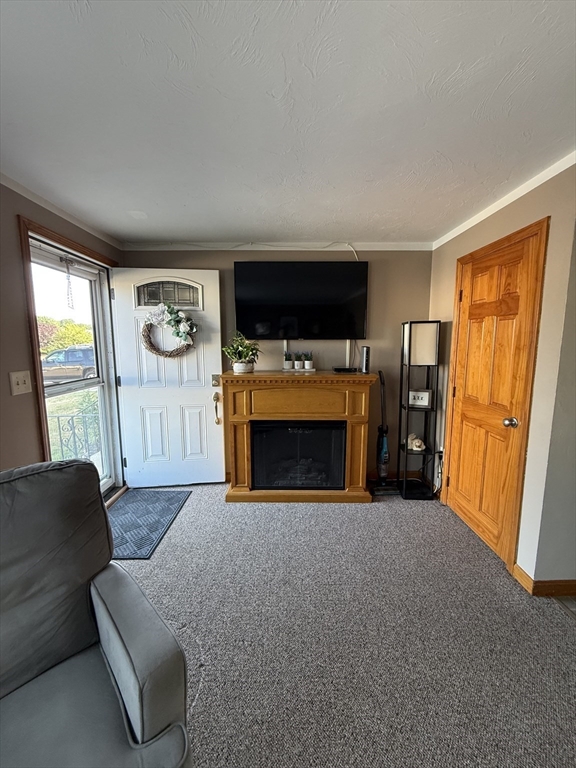6 Lydon Lane # 1 Property Photo 3