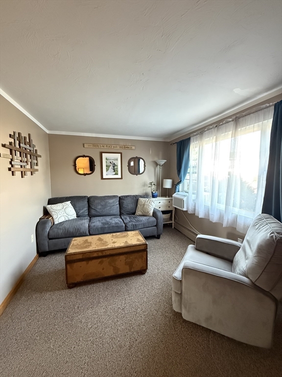6 Lydon Lane # 1 Property Photo 4