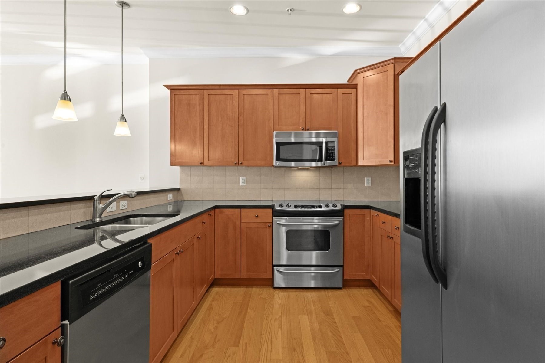 500 Union Street # 5209 Property Photo 4