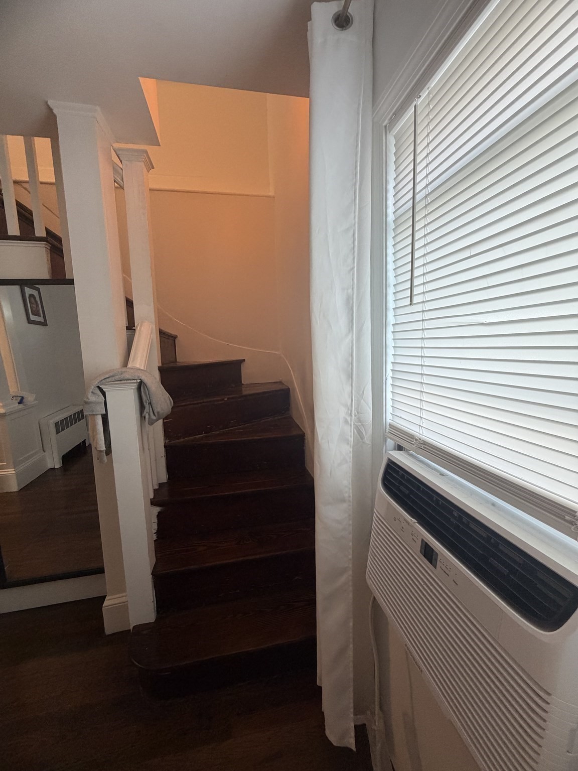 70 Robinson St Property Photo 5