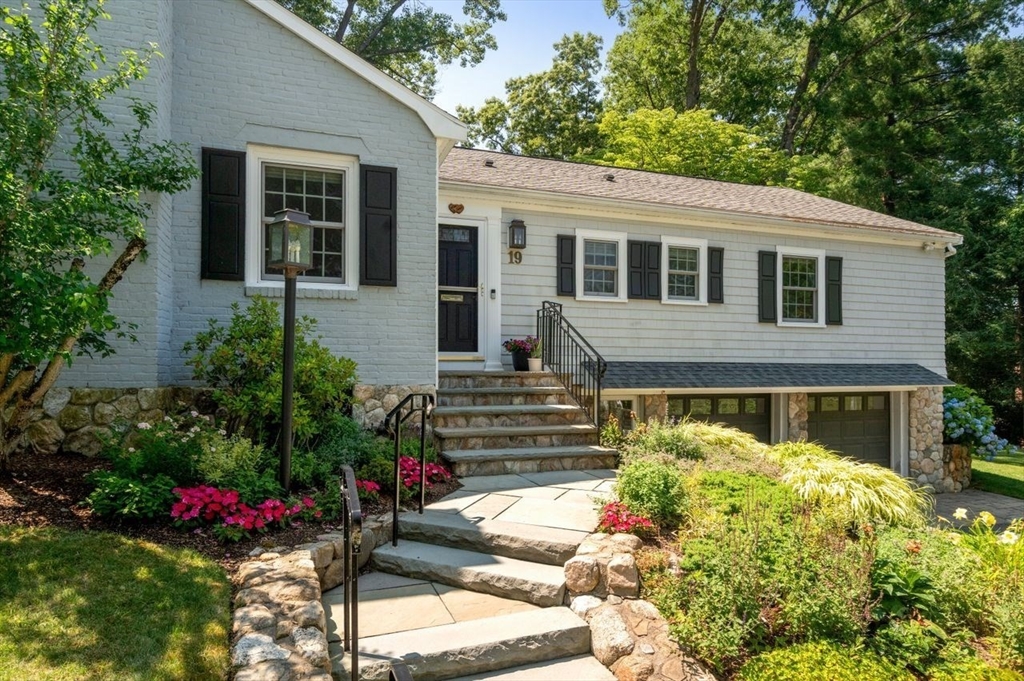 19 Druid Hill Rd Property Photo 1